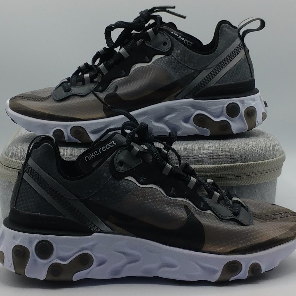 Nike React Element 87 Anthracite Black Boys Size 4